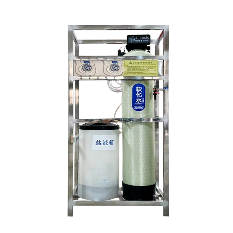 Attrezzatura di ammorbidimento dell'acqua completamente automatica